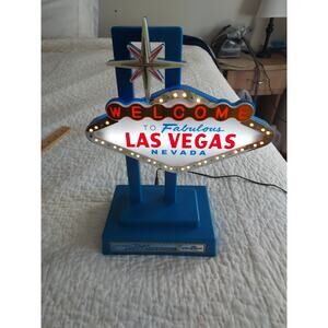 Las Vegas Sign With Lights Blinking 13 In Tall NWOT Unused See photos